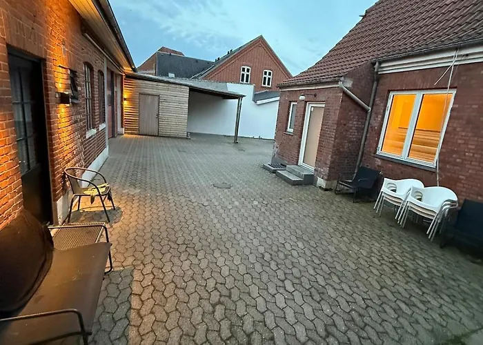 - Private Parking * Holsted