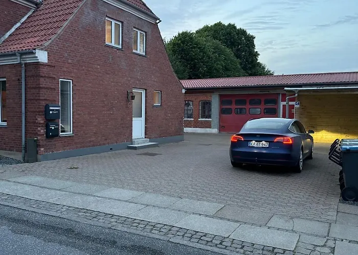 - Private Parking Holsted